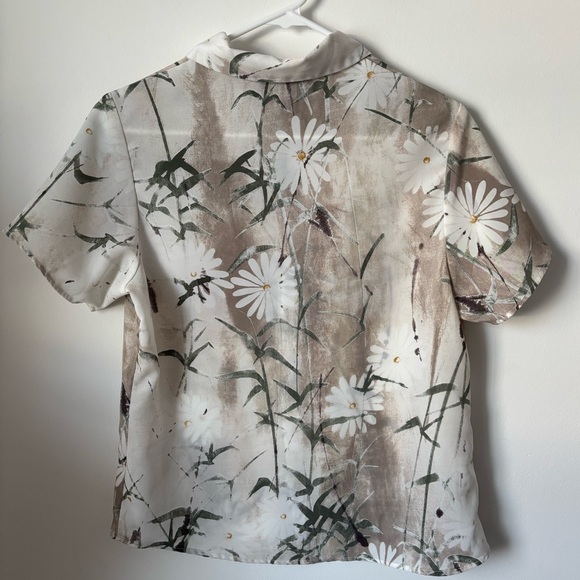 Sense Vintage Short Sleeve Ivory w/ Paint Design Funky Button Down Top - Picture 6 of 10